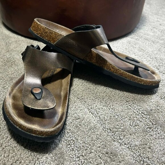 Powertrend Brown Toe Post Sandals | Women’s 10 or 41 - Picture 2 of 3
